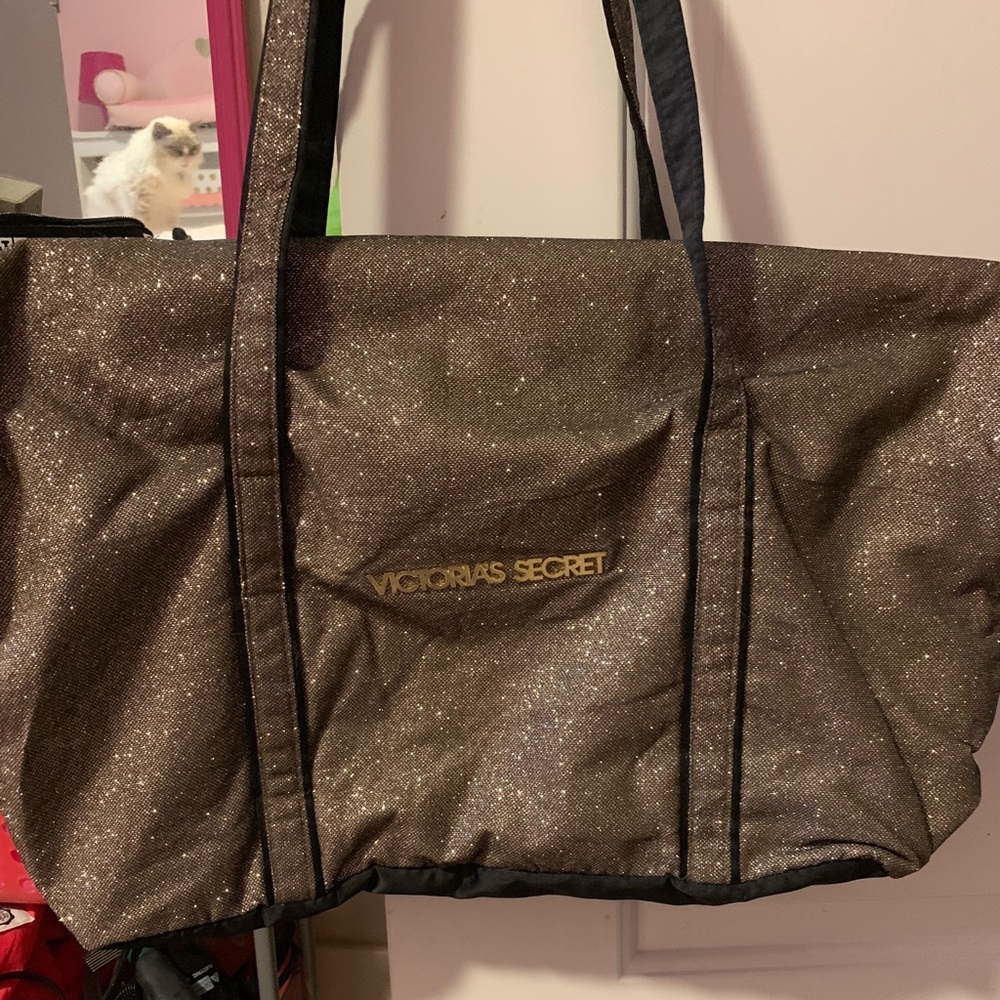 Victoria’s Secret/Juicy Couture bags
